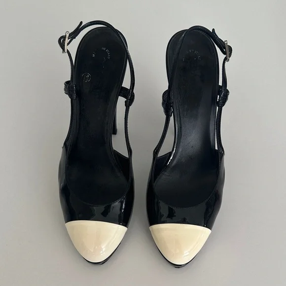 CHANEL VINTAGE Black and white Slingback Patent Pumps - Picture 1 of 7